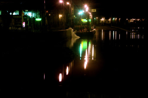 floods_of_danube-budapest-2006-en-005-500x333